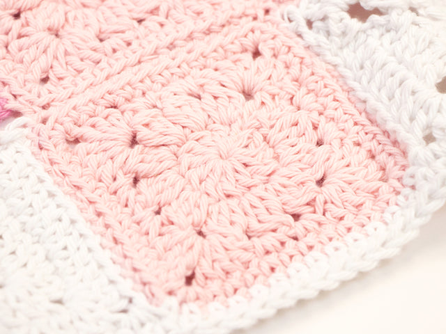 Top Tips for Crochet Beginners by Too Cute Crafting